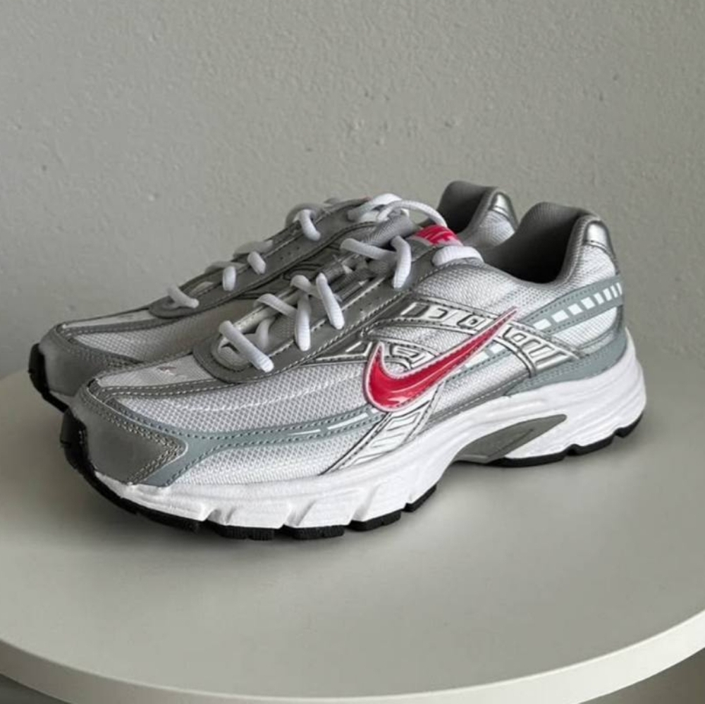 NIKE initiator women's shoes - Picture 3 of 5